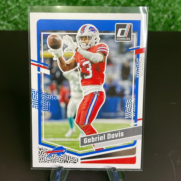 7. Panini Lot of 10 Cards Buffalo 🦬 BILLS Football Trading Cards 🏈 - Picture 9 of 11